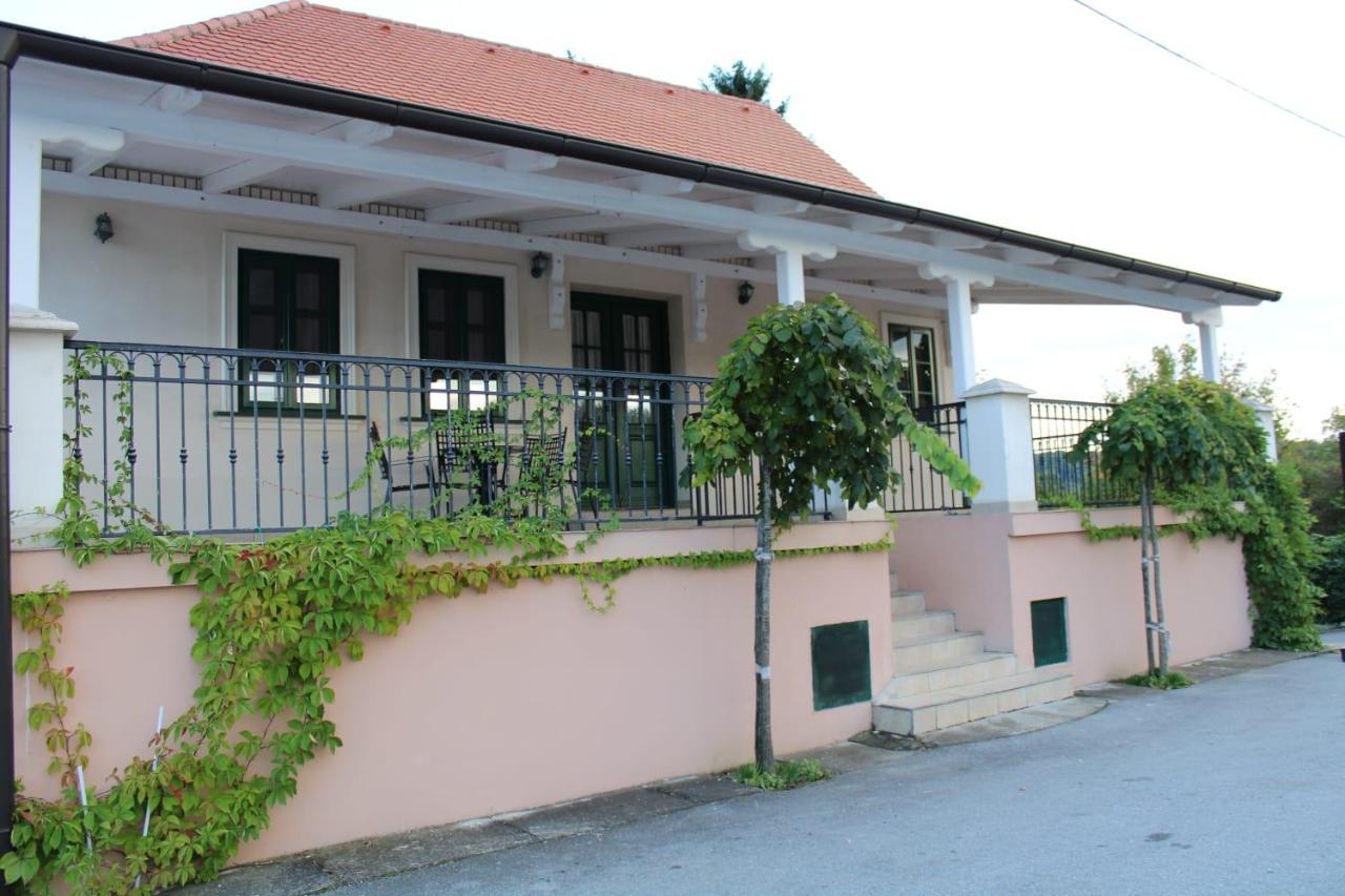 Taverna 1860 Rooms & Apartments Donja Zelina Eksteriør bilde